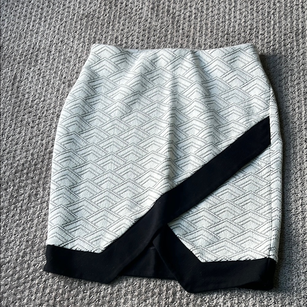 Express Black and White Skirt